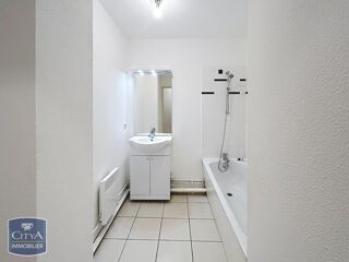 location Appartement - 3 pièce(s) - 63 m² Creil (60100)