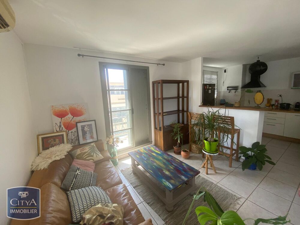 location Appartement - 3 pièce(s) - 75 m² Saint-Denis (97400)