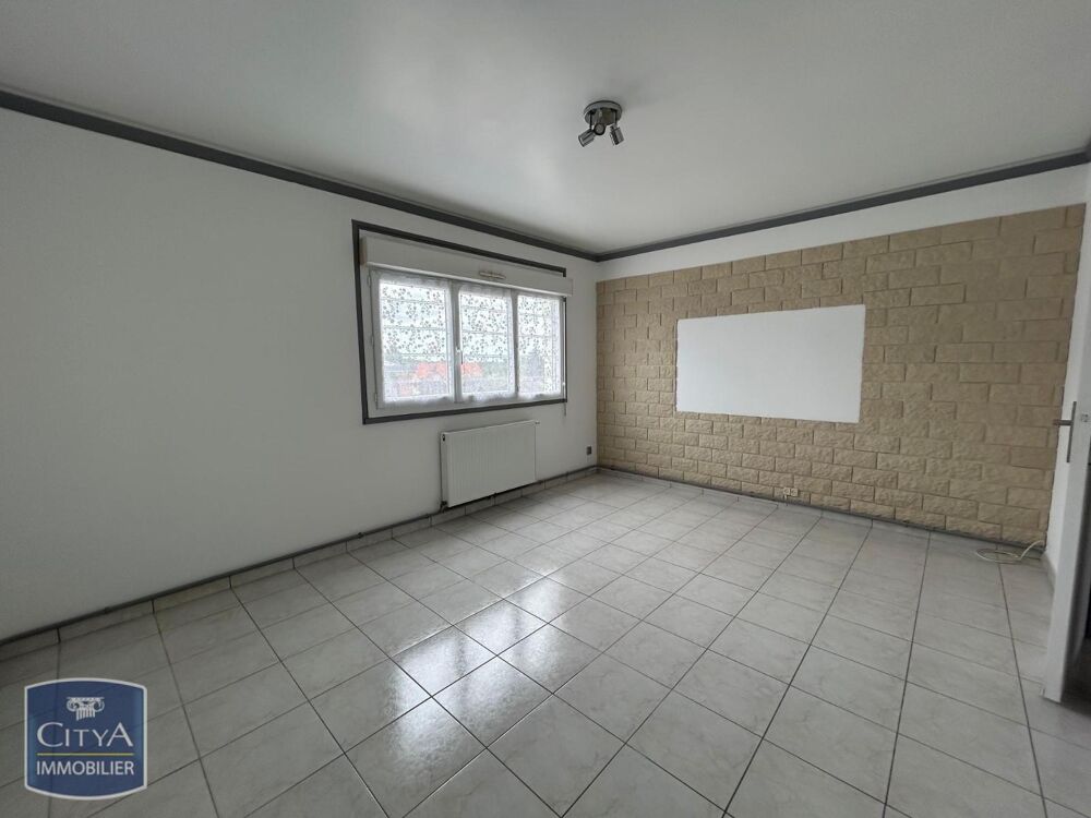 À LOUER : Appartement T1 situé à Déols, dans le départem....