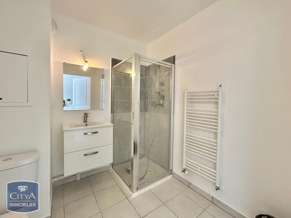 location Appartement - 1 pièce(s) - 21 m² Meyzieu (69330)
