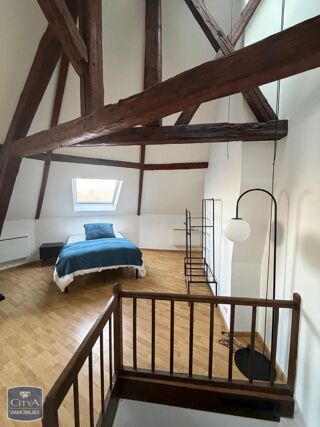  Appartement à louer 1 pièce 32 m²