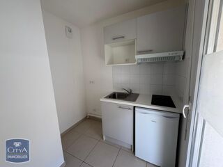 location Appartement - 1 pièce(s) - 27 m² Saint-Priest (69800)