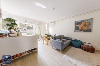  Appartement à louer 3 pièces 54 m²