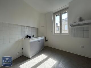  Appartement à louer 3 pièces 67 m²