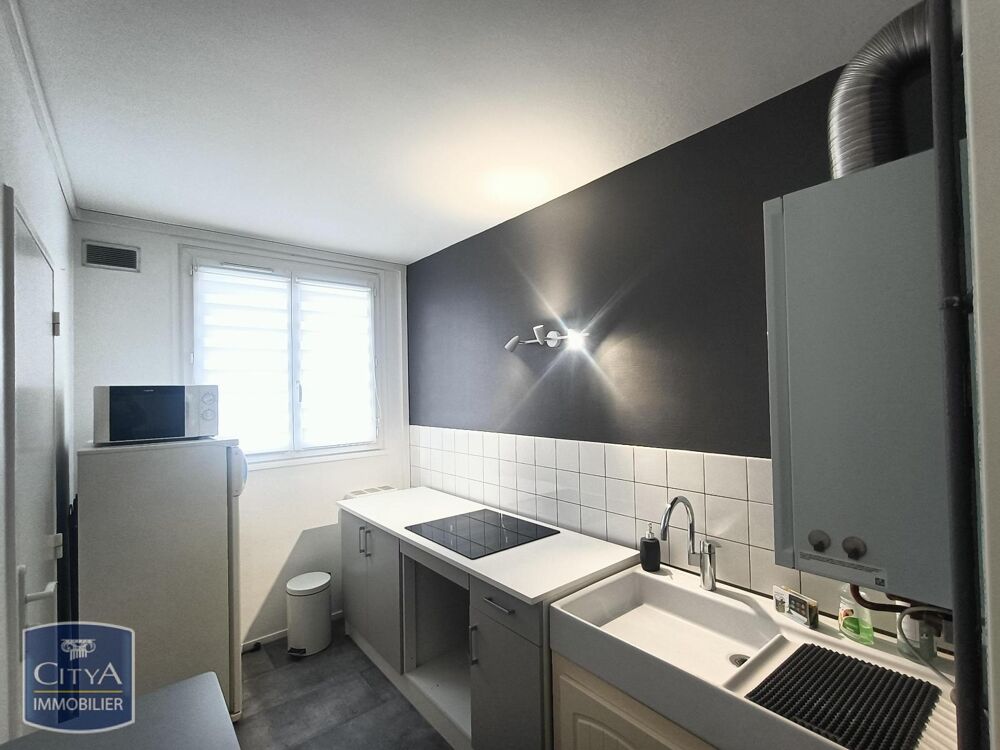 À LOUER : Appartement T3 à Châteauroux, situé dans un qu....