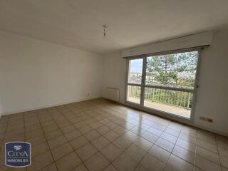  Appartement à louer 3 pièces 67 m²