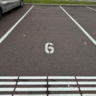  Parking / Garage à louer 