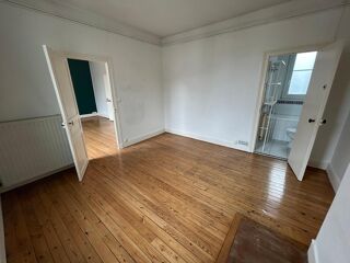  Appartement à louer 2 pièces 40 m²