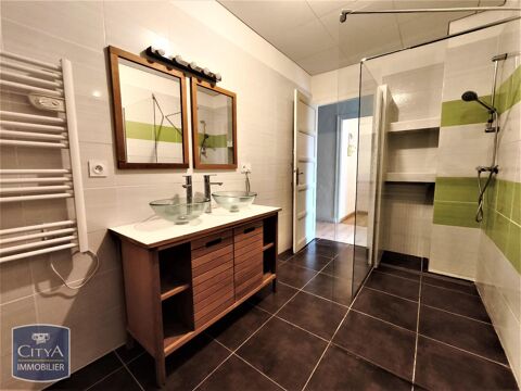  Appartement � louer 3 pi�ces 86 m�