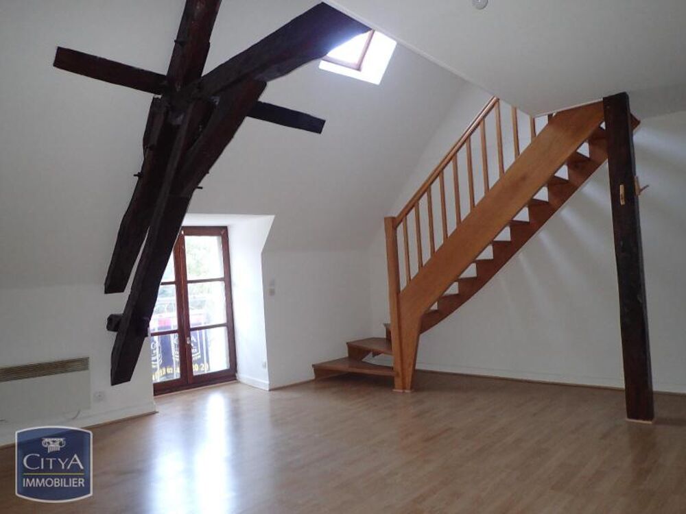 À LOUER : Appartement T2 situé en plein coeur de Châteaur....