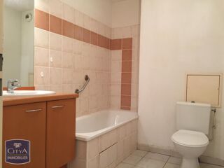  Appartement à louer 2 pièces 40 m²
