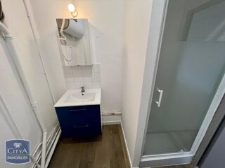  Appartement à louer 2 pièces 36 m²