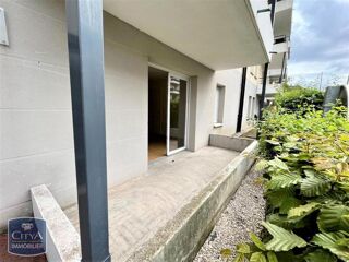  Appartement à louer 2 pièces 45 m²