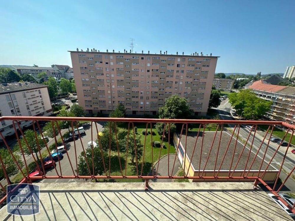 À LOUER : Appartement ancien T3 situé à Belfort, dans le....