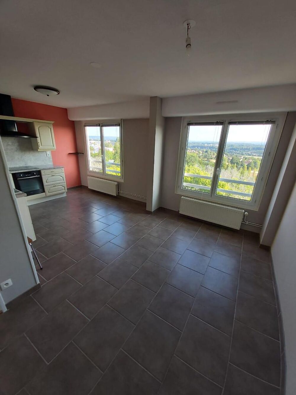 location Appartement - 4 pièce(s) - 77 m² Montbéliard (25200)