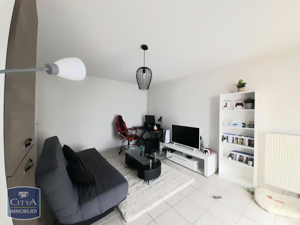 location Appartement - 2 pièce(s) - 47 m² Grand-Charmont (25200)