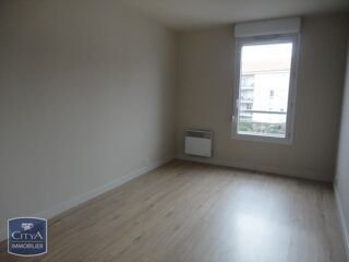  Appartement à louer 3 pièces 64 m²