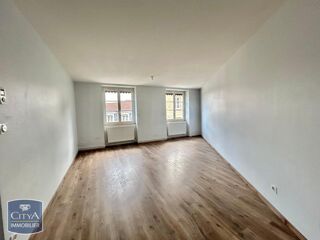  Appartement à louer 3 pièces 69 m²