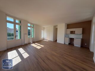  Appartement à louer 4 pièces 88 m²