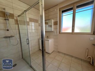  Appartement à louer 3 pièces 68 m²