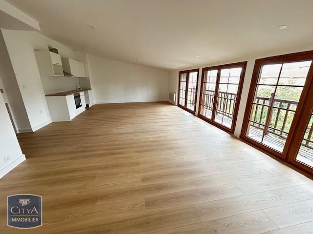 location Appartement - 3 pièce(s) - 85 m² Pamiers (09100)