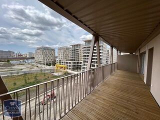  Appartement à louer 3 pièces 63 m²