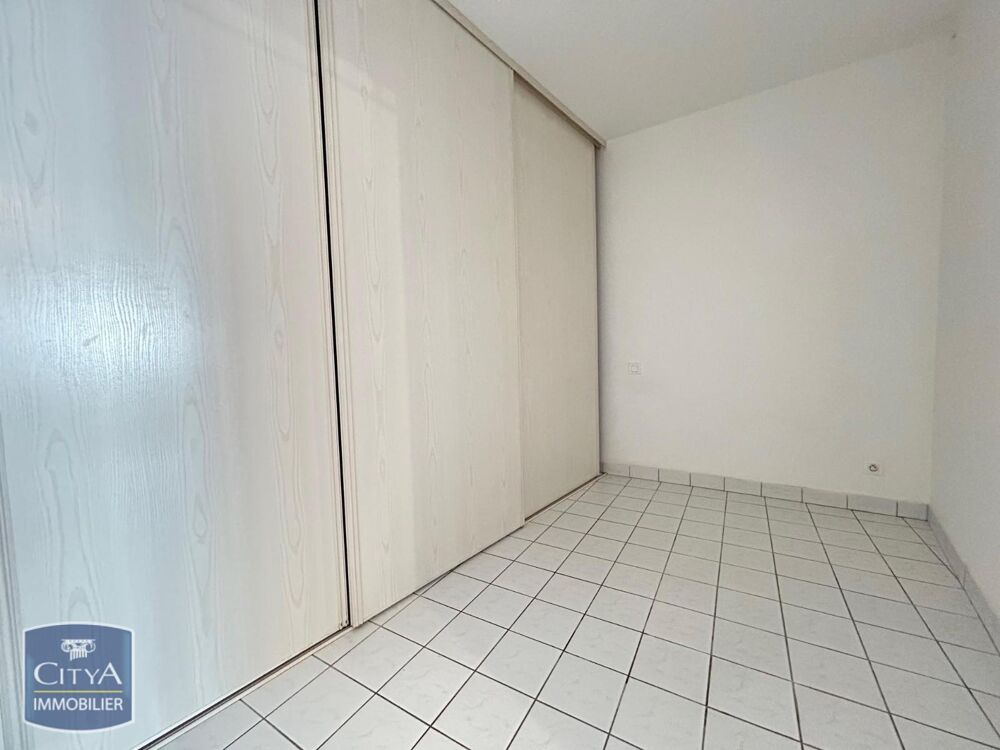 location Appartement - 1 pièce(s) - 31 m² Niort (79000)