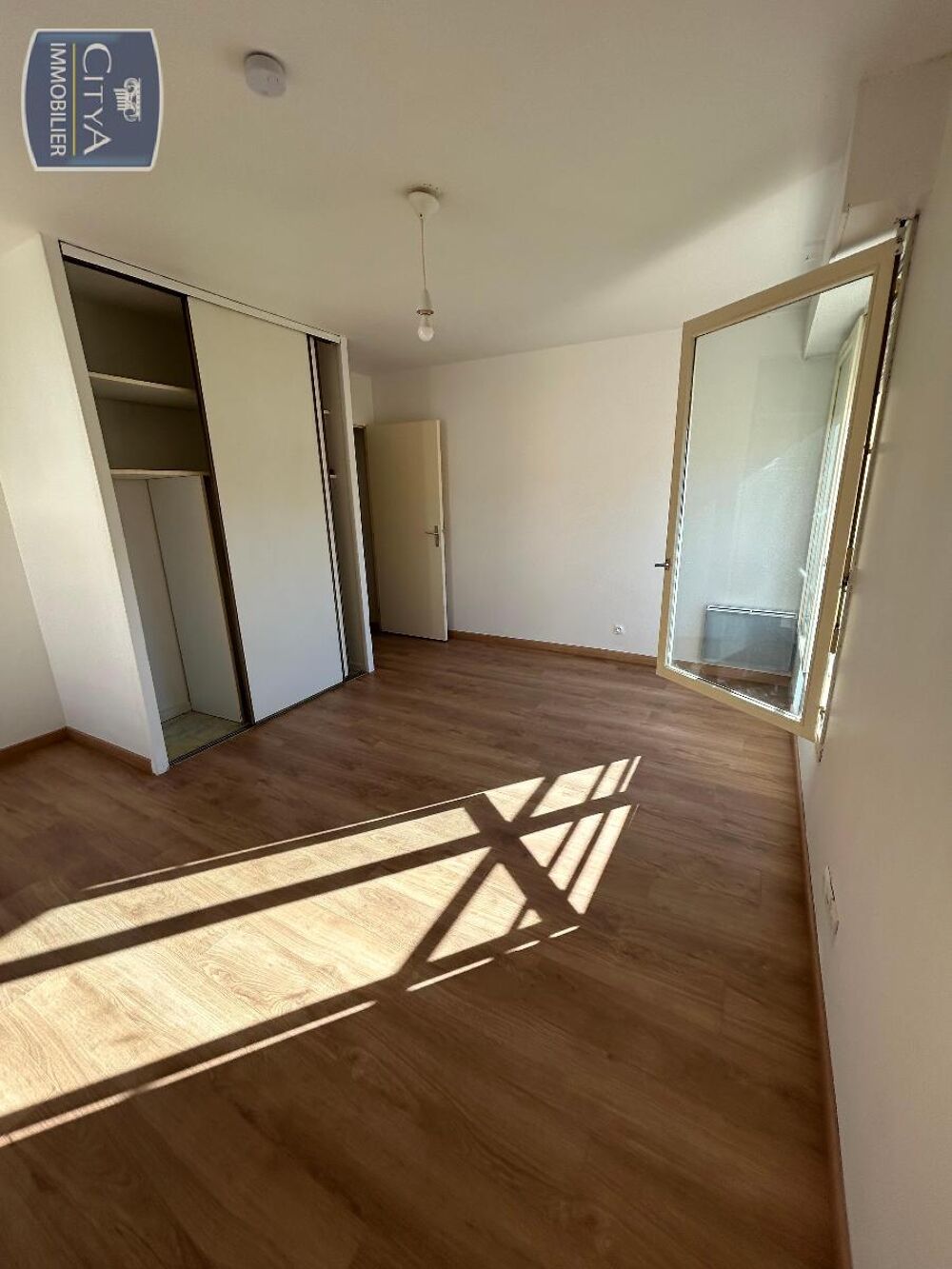À LOUER : Appartement T1 à Arpajon, situé dans un quarti....