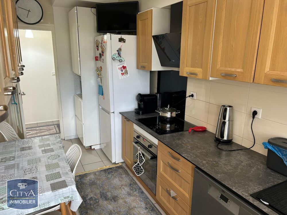 location Appartement - 3 pièce(s) - 70 m² Oyonnax (01100)
