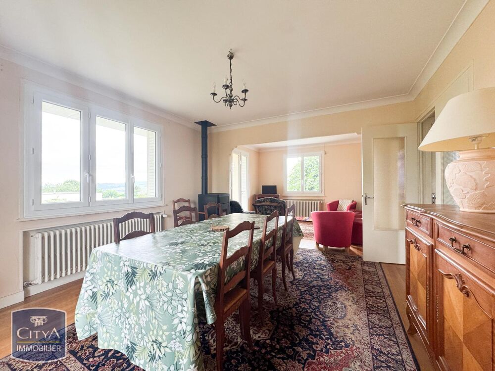 location Maison - 5 pièce(s) - 120 m² Charnay-lès-Mâcon (71850)