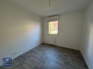  Appartement à louer 2 pièces 44 m²