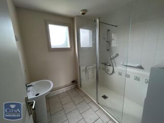  Appartement � louer 4 pi�ces 75 m�