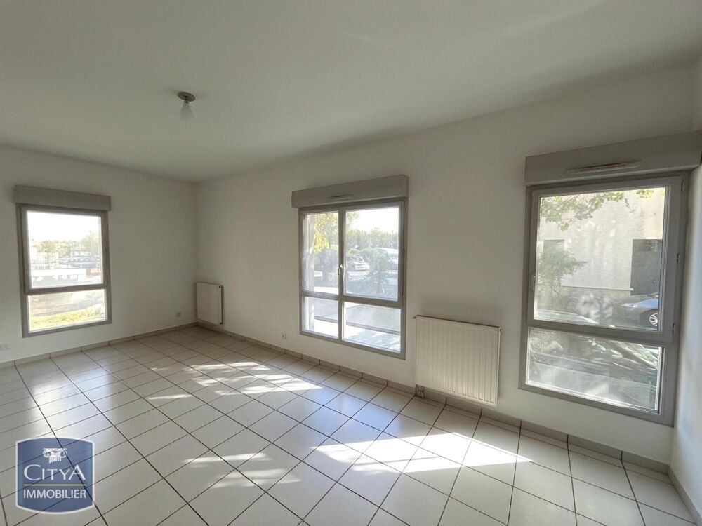 location Appartement - 1 pièce(s) - 40 m² La Riche (37520)
