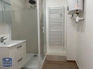  Appartement à louer 3 pièces 57 m²