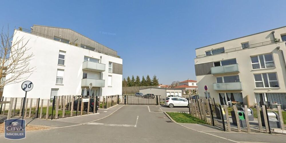 location Parking / Garage Dainville (62000)