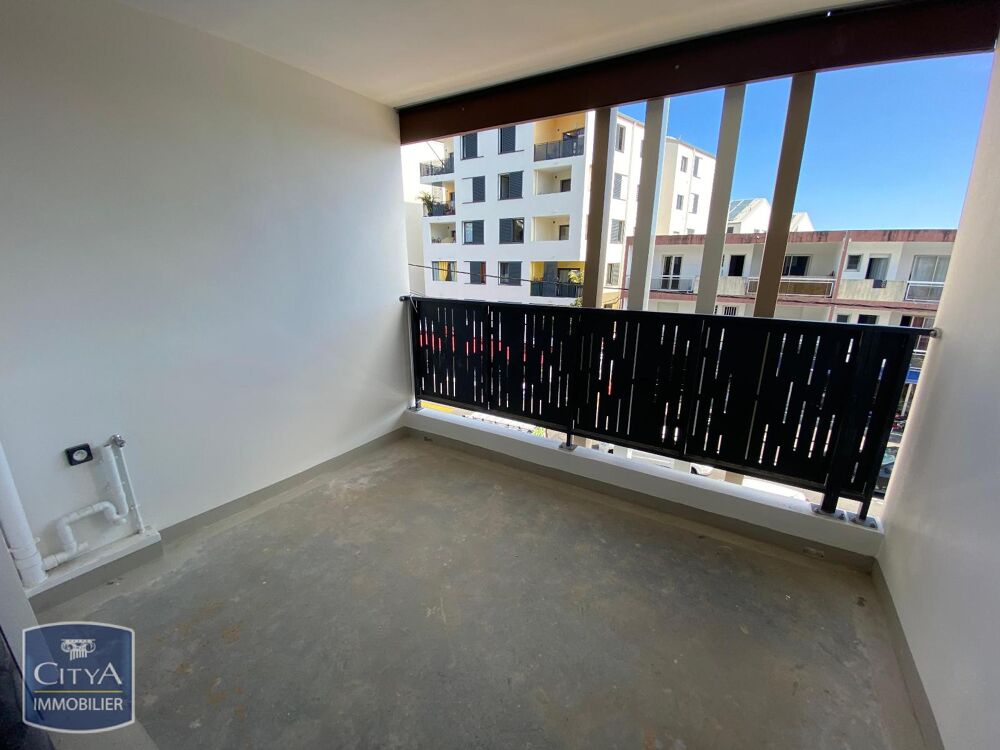 location Appartement - 1 pièce(s) - 33 m² Le Tampon (97430)