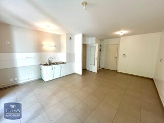  Appartement à louer 2 pièces 46 m²
