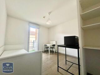  Appartement à louer 1 pièce 19 m²