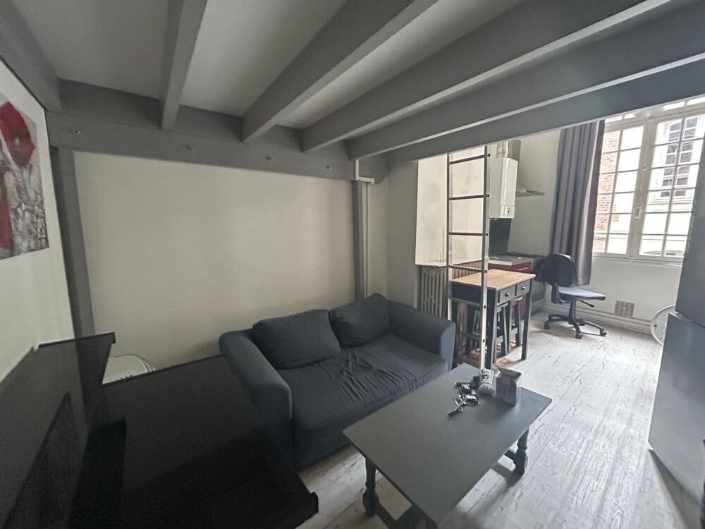 Vieux Tours - À LOUER : Charmant appartement T1 situé au....