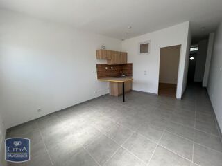  Appartement à louer 2 pièces 37 m²