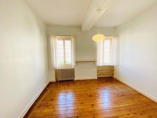  Appartement � louer 4 pi�ces 111 m�