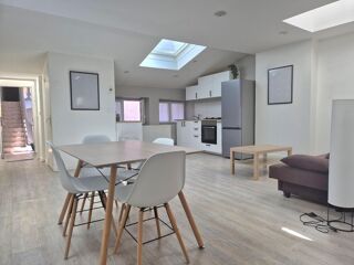  Appartement à louer 3 pièces 63 m²
