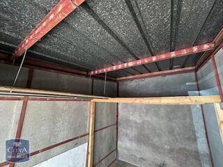  Parking / Garage à louer 
