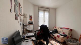  Appartement à louer 4 pièces 86 m²