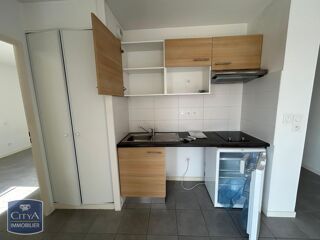  Appartement à louer 2 pièces 42 m²