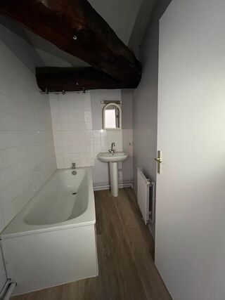  Appartement à louer 3 pièces 56 m²