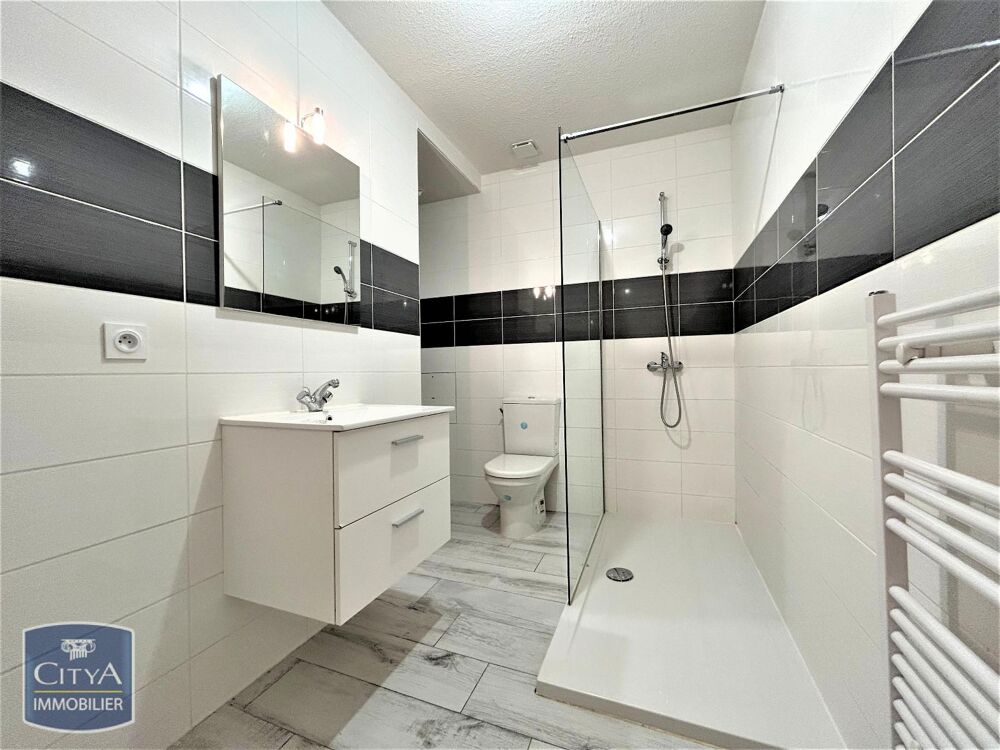 LIBOURNE - T2 RENOVE Dans le centre de LIBOURNE , venez ....