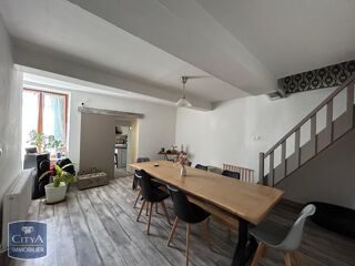  Maison à louer 5 pièces 147 m²