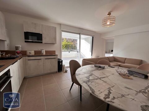  Appartement  louer 4 pices 82 m