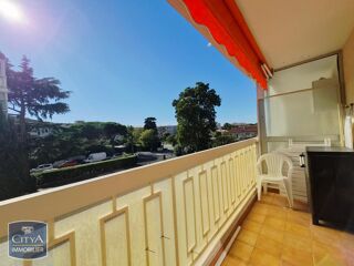 location Appartement - 1 pièce(s) - 28 m² Fréjus (83600)